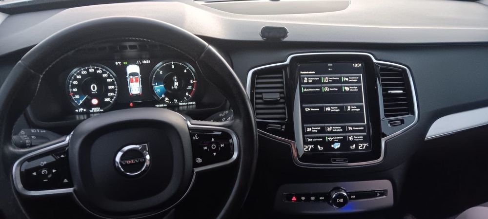 Volvo XC 90 Mașina 10/10 mecanic. A avut parte de un service complet.