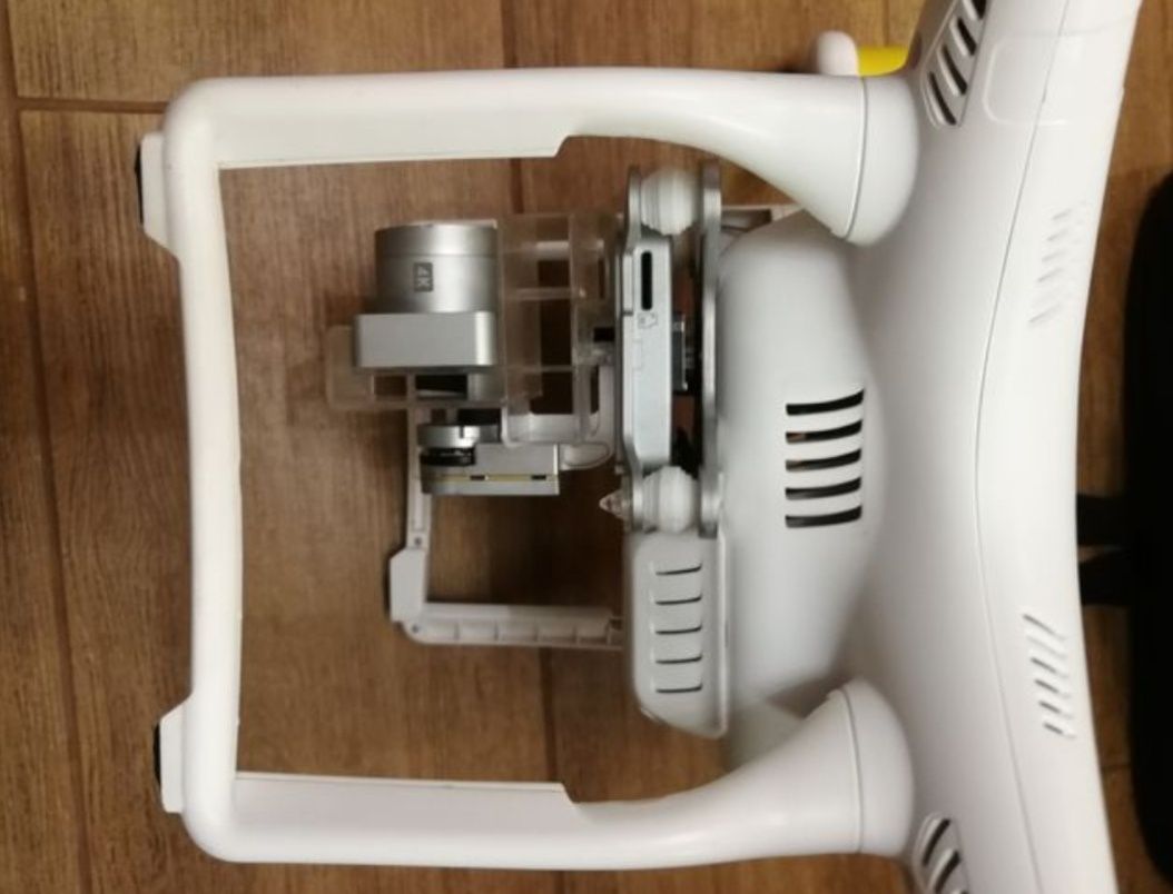 Дрон dji phantom 3 на части