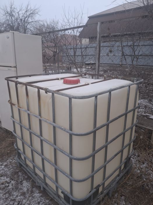 Продам еврокуб тонник куб емкость бочки для воды 1000 литр