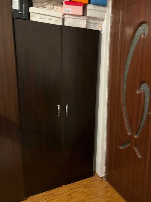 VAND cada  cu masca  si lavoar baie si chiuveta  cu masca si pat