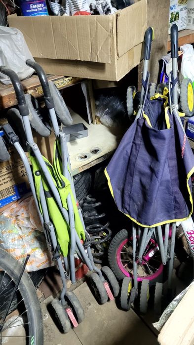 Коляска трость 2 штуки в наличии