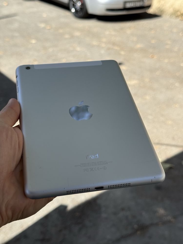 Ipad mini sotiladi