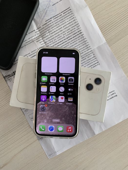 iPhone 13 идеальное состояние продается