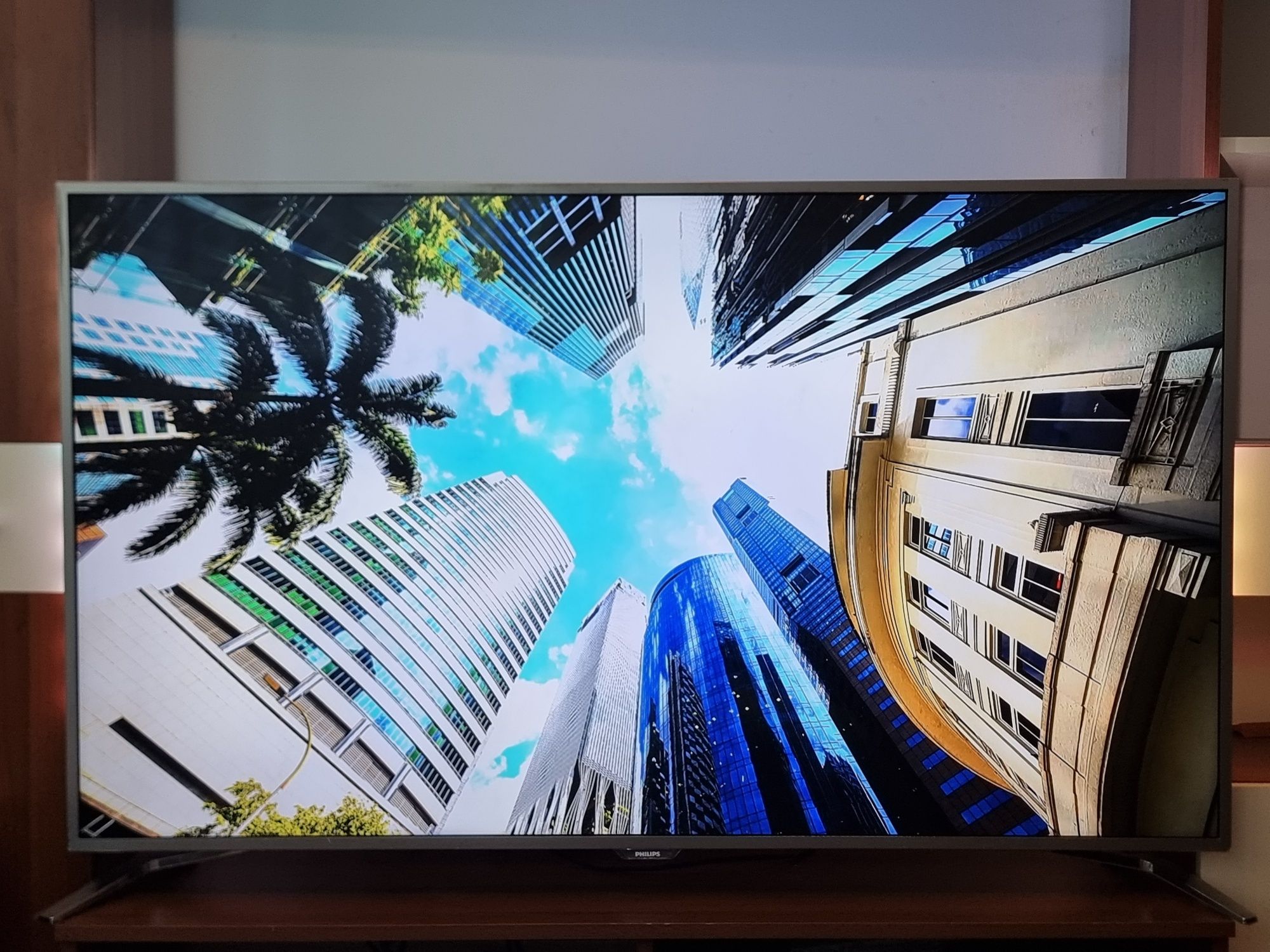 Android Телевизор/Philips - 55"/4K HDR10/YouTube/Google play