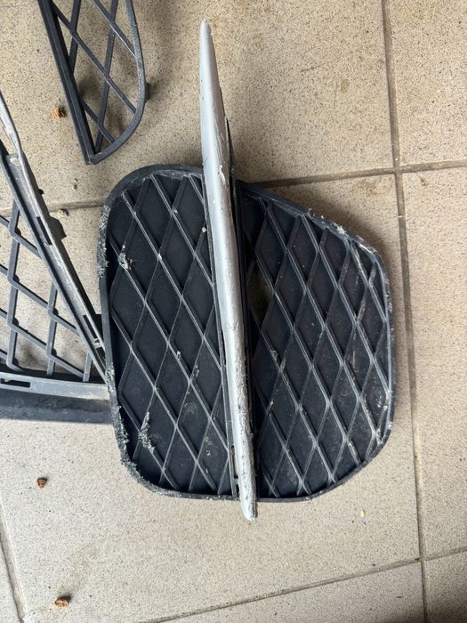 Grila / grile Bara fata BMW X5 E70 LCI Facelift