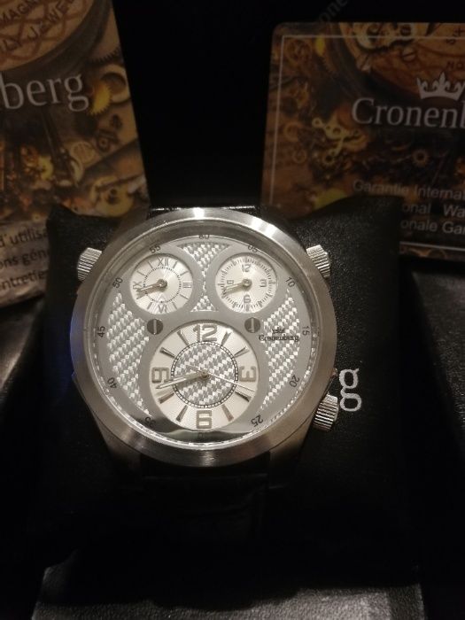 Cronenberg мъжки аналогов кварцов часовник