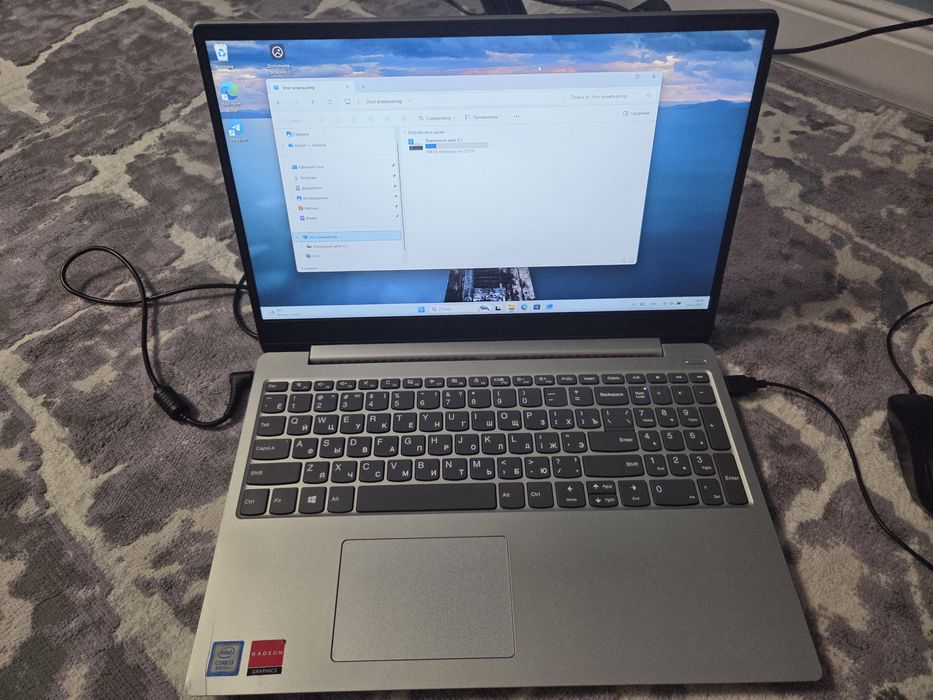 Ноутбук Lenevo Ideapad 330S-15IKB Офсиный