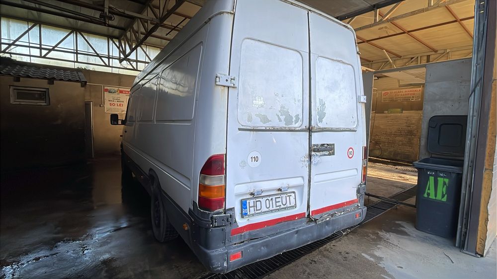 Vand / Schimb Mercedes sprimter 2.2 Diesel Lung 3 Panouri Variante!!