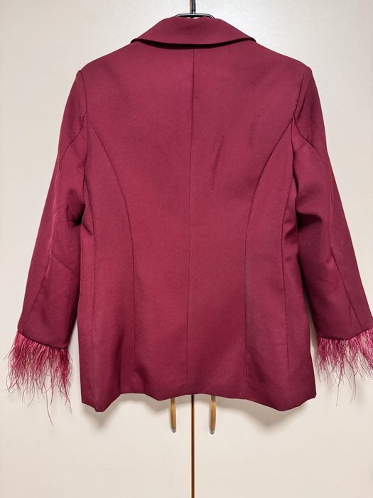 Сако с пера в цвят бордо