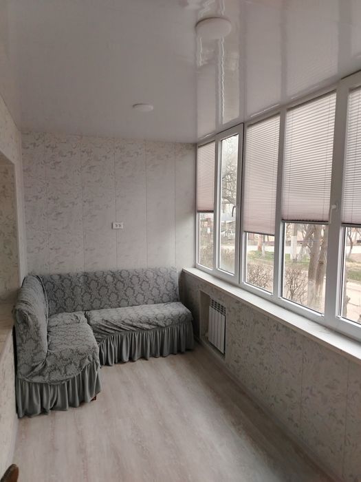 Аренда квартира ангрен 5/1б 2 комнатная с новым ремонтом мебелью