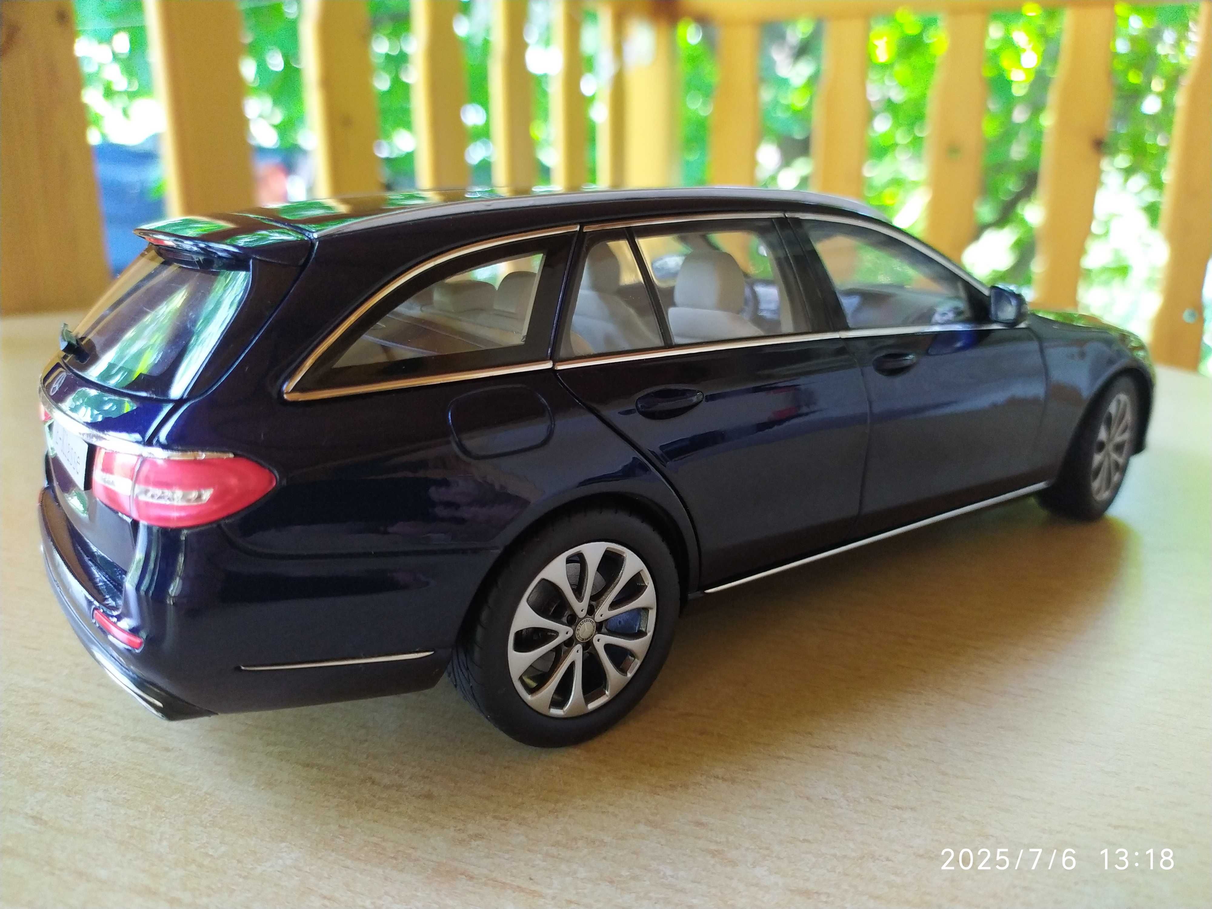 Метален модел на Mercedes E Klasse - S213 T-Modell - I scale