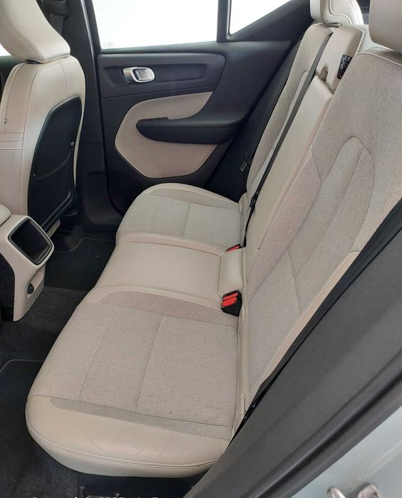 Volvo xc 40 D3 cutie automata 2018