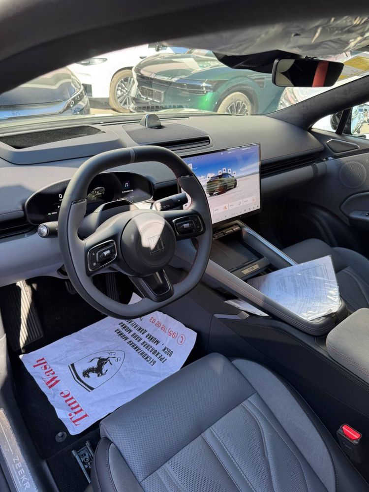 Zeekr 007 GT 4WD full komplektatsiya  ,polni broni plyonka , tanirofka