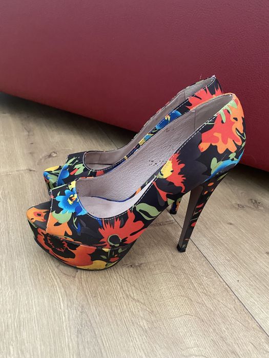 Sandale La strada mărimea 37