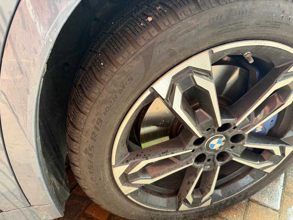 anvelope iarna 245 45 r19  102 h pirelli