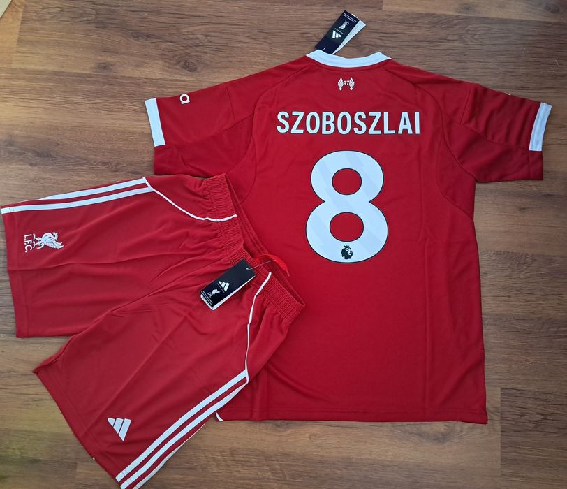 Екип Liverpool размер М