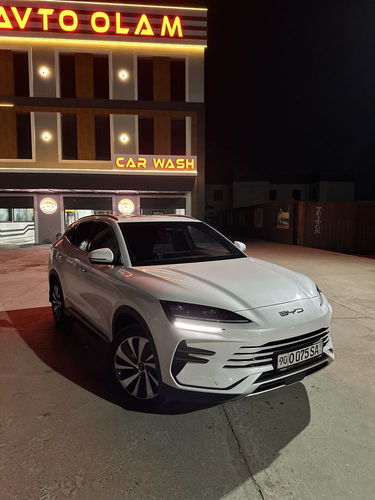 Byd chempion DM-I gibrid Full