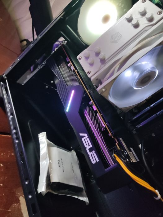 Видеокарта rx 5600xt
