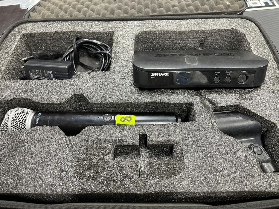 Радиомикрофон Shure BLX4 M17\SM58(без антен)