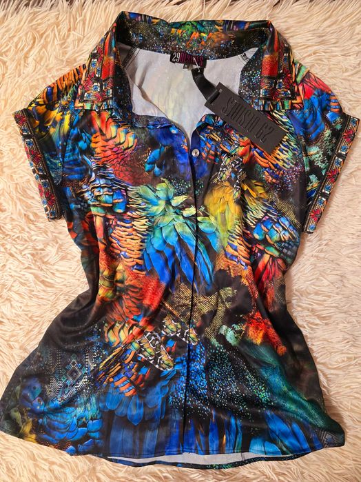 Чисто нова блузка на 29desires