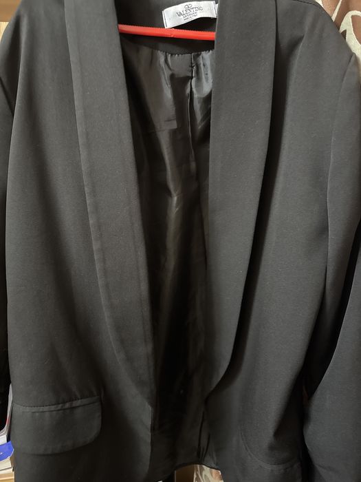 Костюм черного цвета