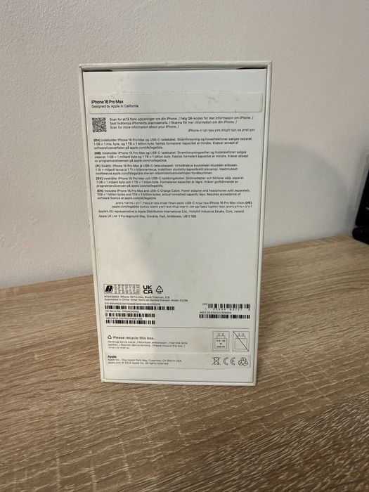 Iphone 16 Pro Max ,Black Titaunum ,1TB