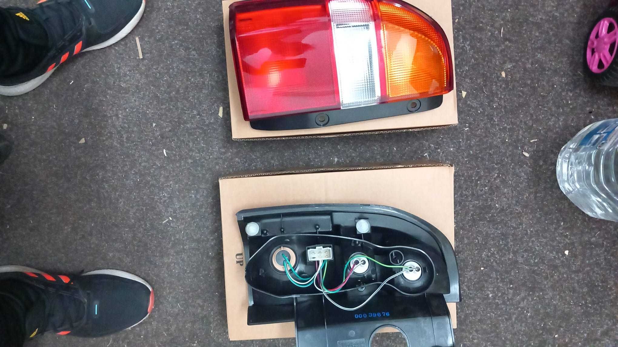 suzuki grand vitara lampa spate stop tripla piesa caroserie