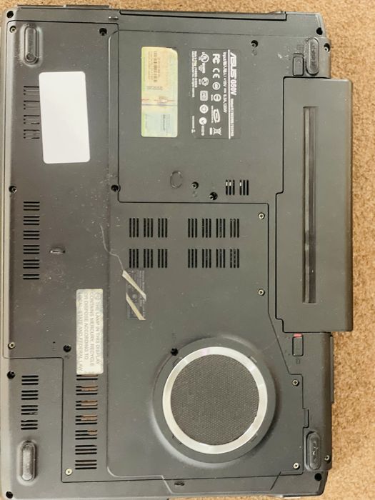 Laptop HP si  ASUS(Lamborghini)