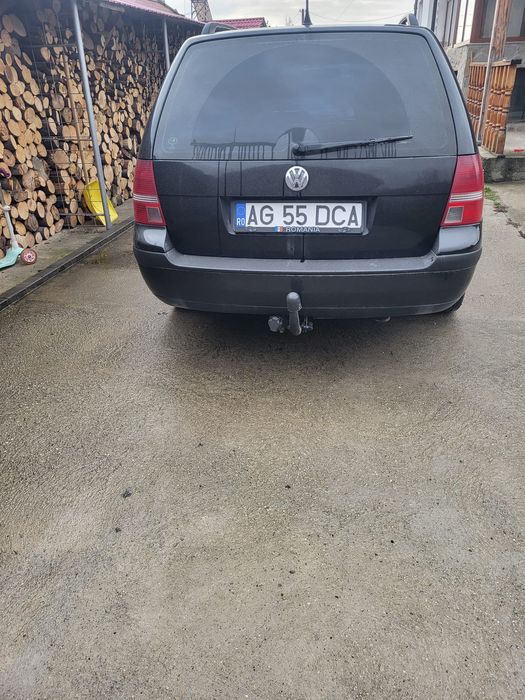 Vând VW Golf 4 super intretinuta