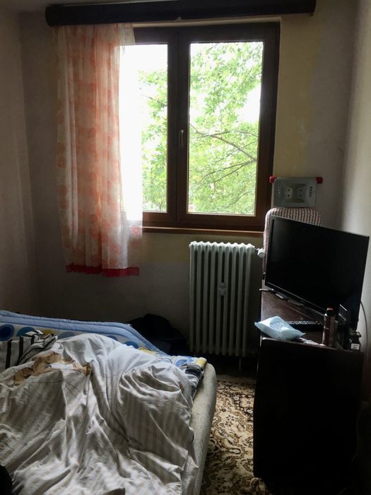 Vand apartamet 3 camere în Tiglina 1