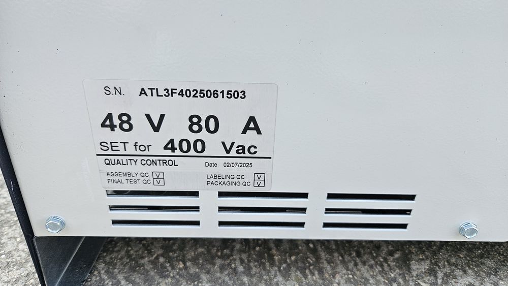 Зарядно устройство за електрокари  12v 24v 48v 80v