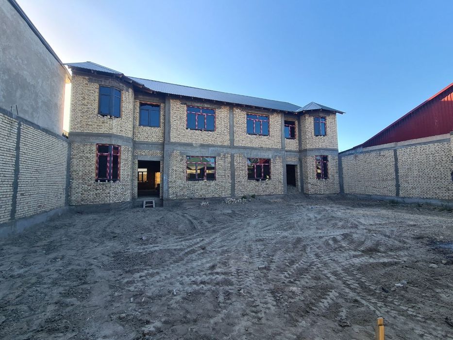 Tezda uchastka sotiladi