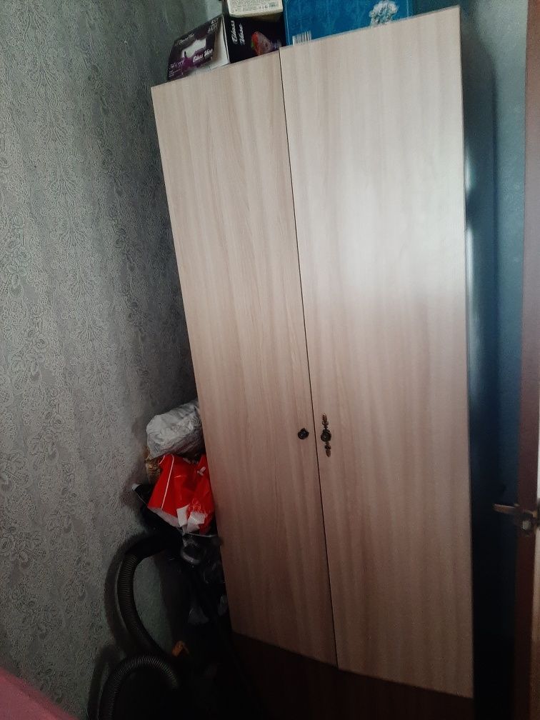 Шкаф бу в хорошем состоянии