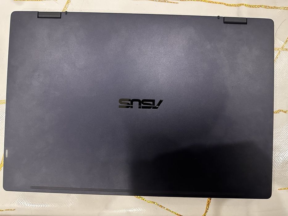 ASUS Expertbook i5-1135G7