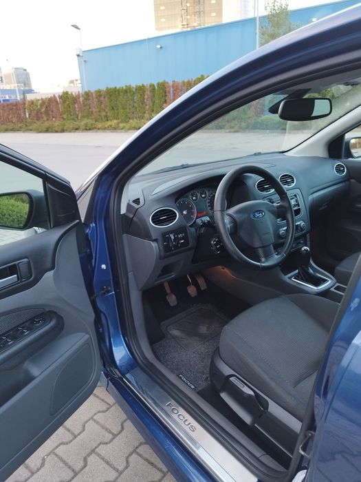 FORD FOCUS, ST пакет, TITANIUM, джанти SPARCO
2.0 бензин, 145 к.с, 5-с