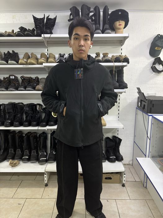 Флисовые куртка тактический черный виндстоппер Black Shark