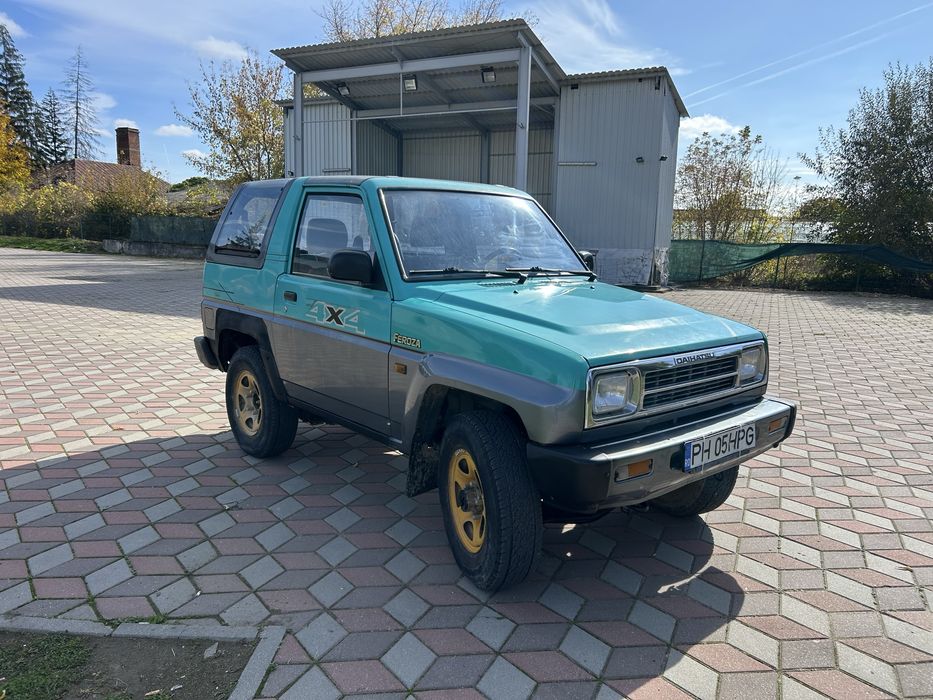 Daihatsu feroza  1.6  taxe la zi 4x4