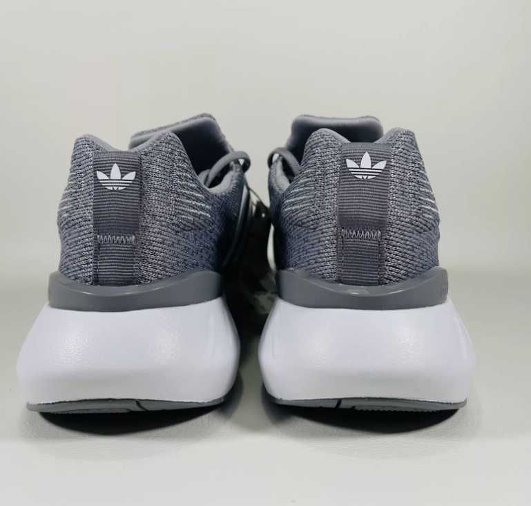 Оригинални маратонки * ADIDAS SWIFT RUN 22 * EU42 -46 2/3