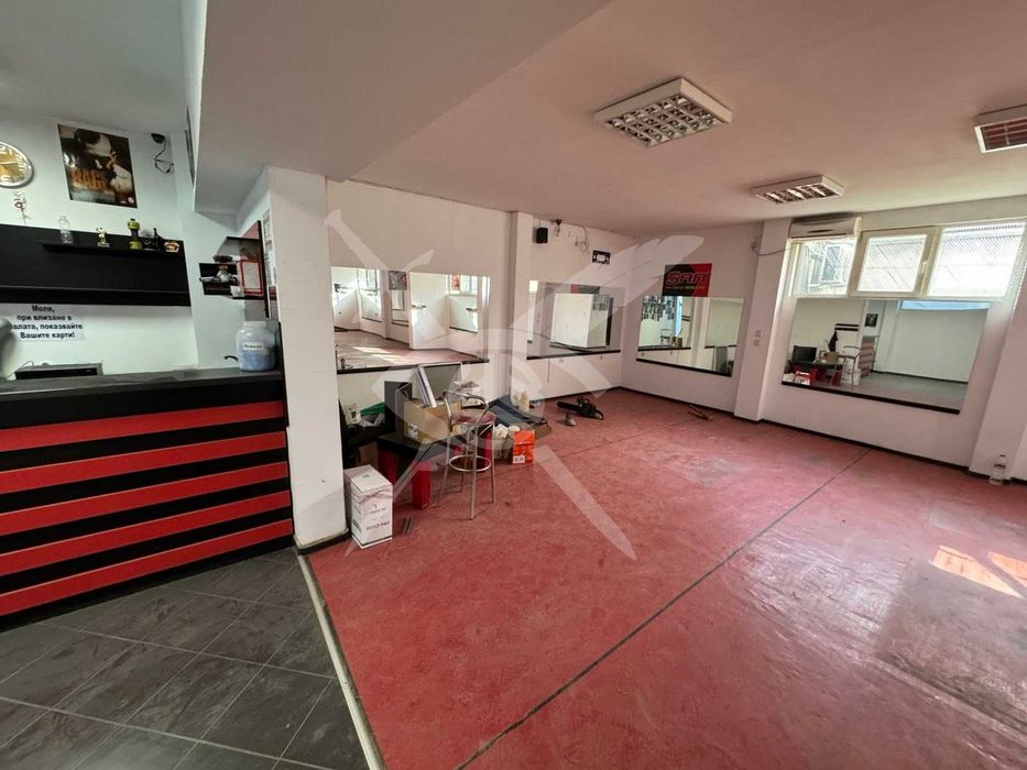 Продава се Магазин в София, Хладилника - 230 кв.м за 414 €/кв.м - Снимка #12