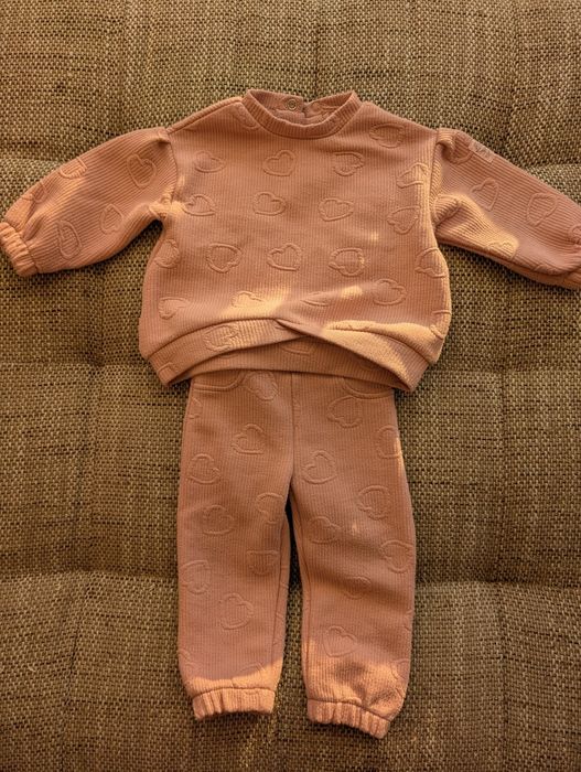 Лот бебешки дрехи за момиче размер 80