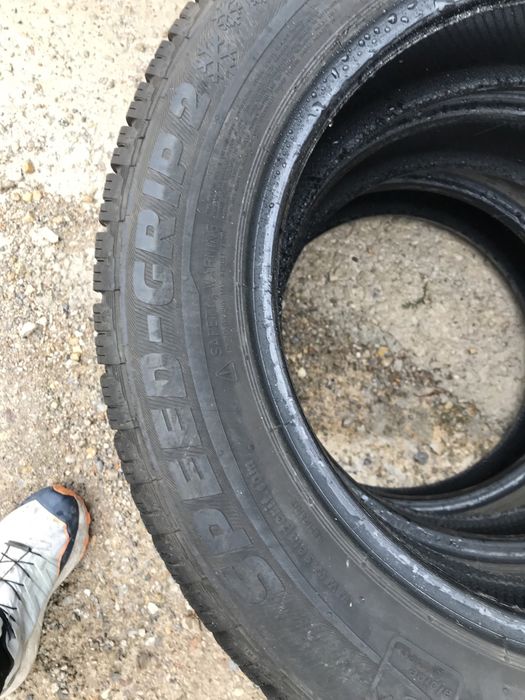 Зимни гуми 4бр.185/60R15