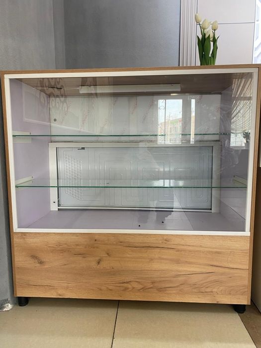 Витринный холодильник сатылады