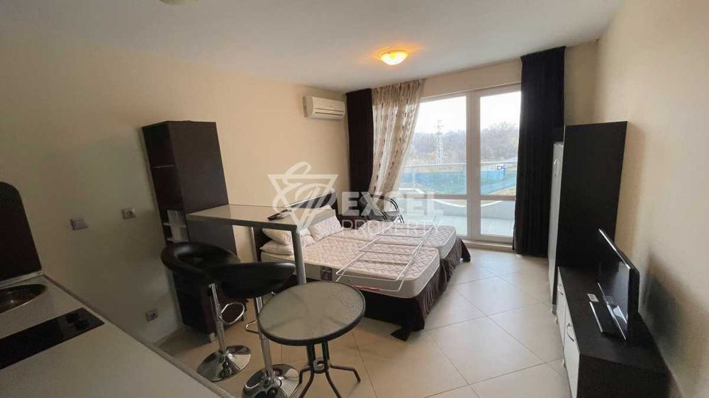 Продава се Едностаен апартамент в к.к. Слънчев бряг - 40 кв.м за 1050 €/кв.м - Снимка #4