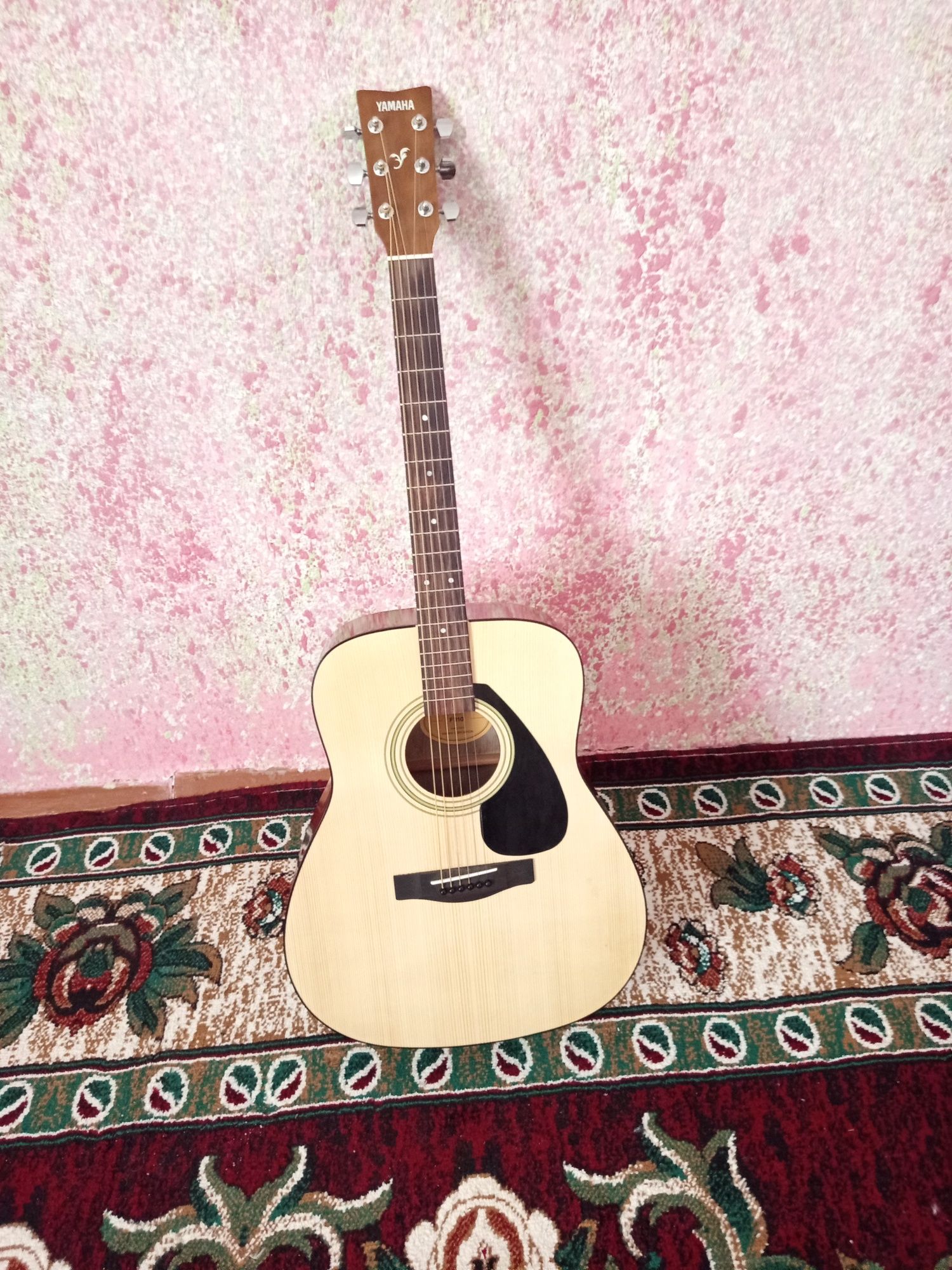 Gitara Yamaha f310