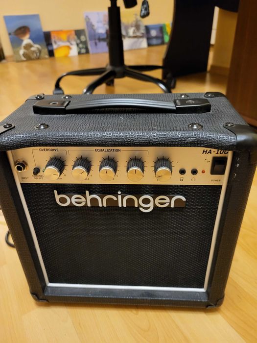 Behringer HA-10G