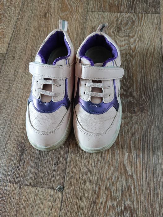 Детский кыздарга кроссовка сатамын