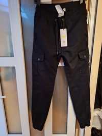 Pantaloni /blugi joger S/M