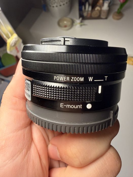 Obiectiv Sony E 16-50mm PZ OSS 3.5-5.6 – kit-lens, stare foarte bună