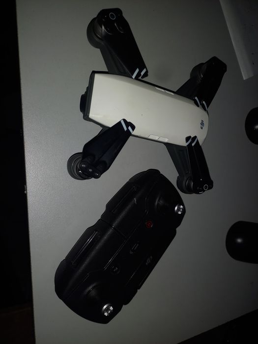 Квадрокоптер DJI Spark