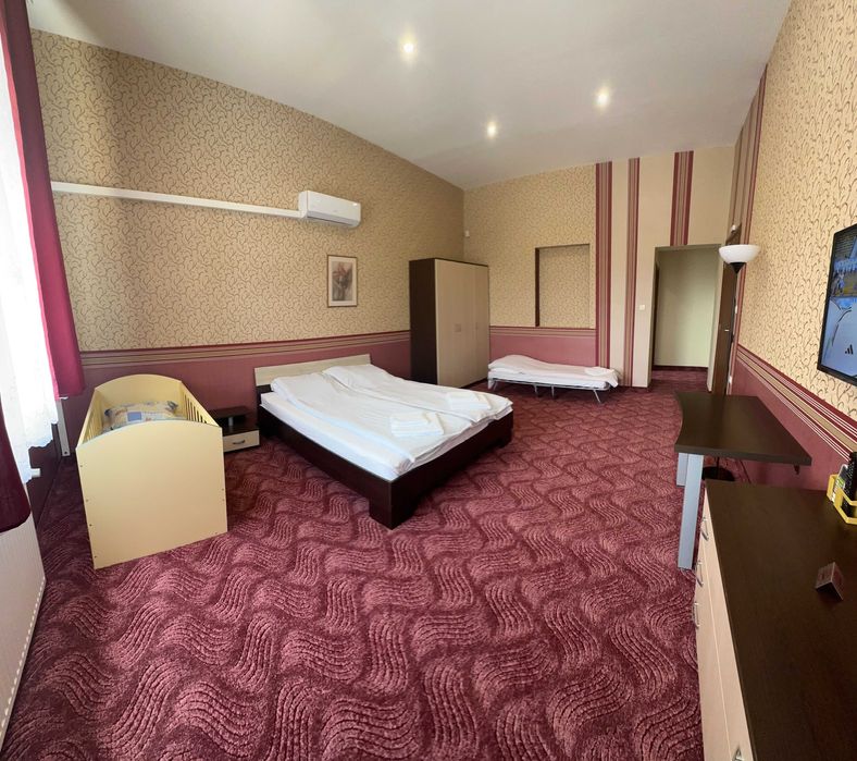 Посрещнете Нова година в Комплекс КРЕМЕНА!